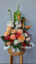 Load image into Gallery viewer, Florist Choice - Seasonal Flowers
