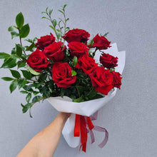 Load image into Gallery viewer, 1 DOZEN RED ROSES
